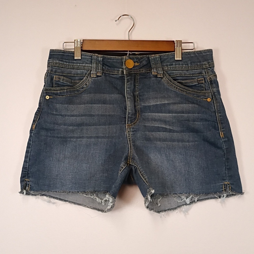 Boho Democracy Womens Size 10 Blue Ab technology Frayed Hem Denim Shorts